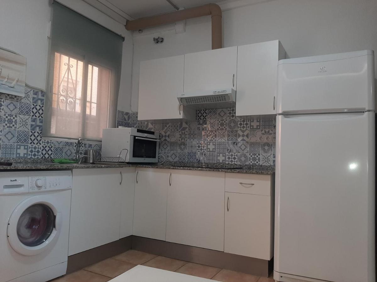 Apartamento Huelin, A 5 Minutos A Pie De La Playa มาลากา ภายนอก รูปภาพ