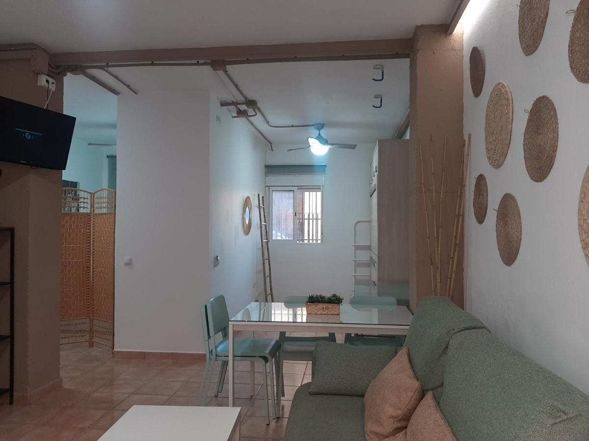 Apartamento Huelin, A 5 Minutos A Pie De La Playa มาลากา ภายนอก รูปภาพ