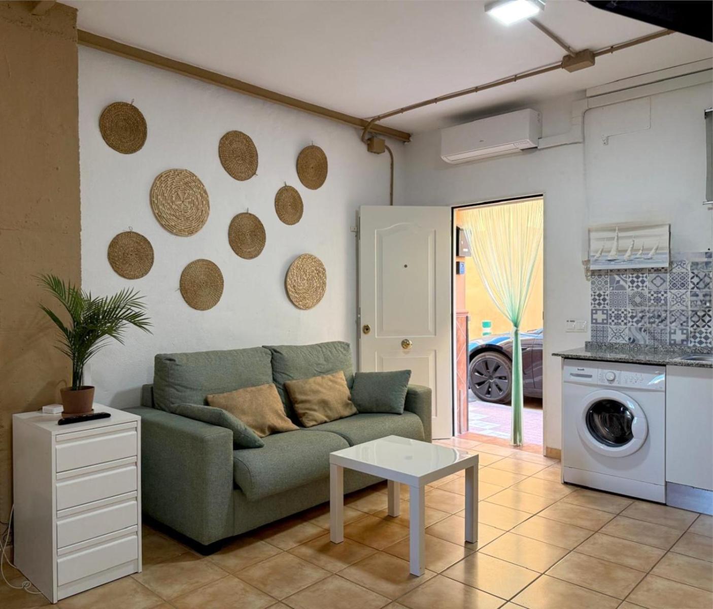 Apartamento Huelin, A 5 Minutos A Pie De La Playa มาลากา ภายนอก รูปภาพ