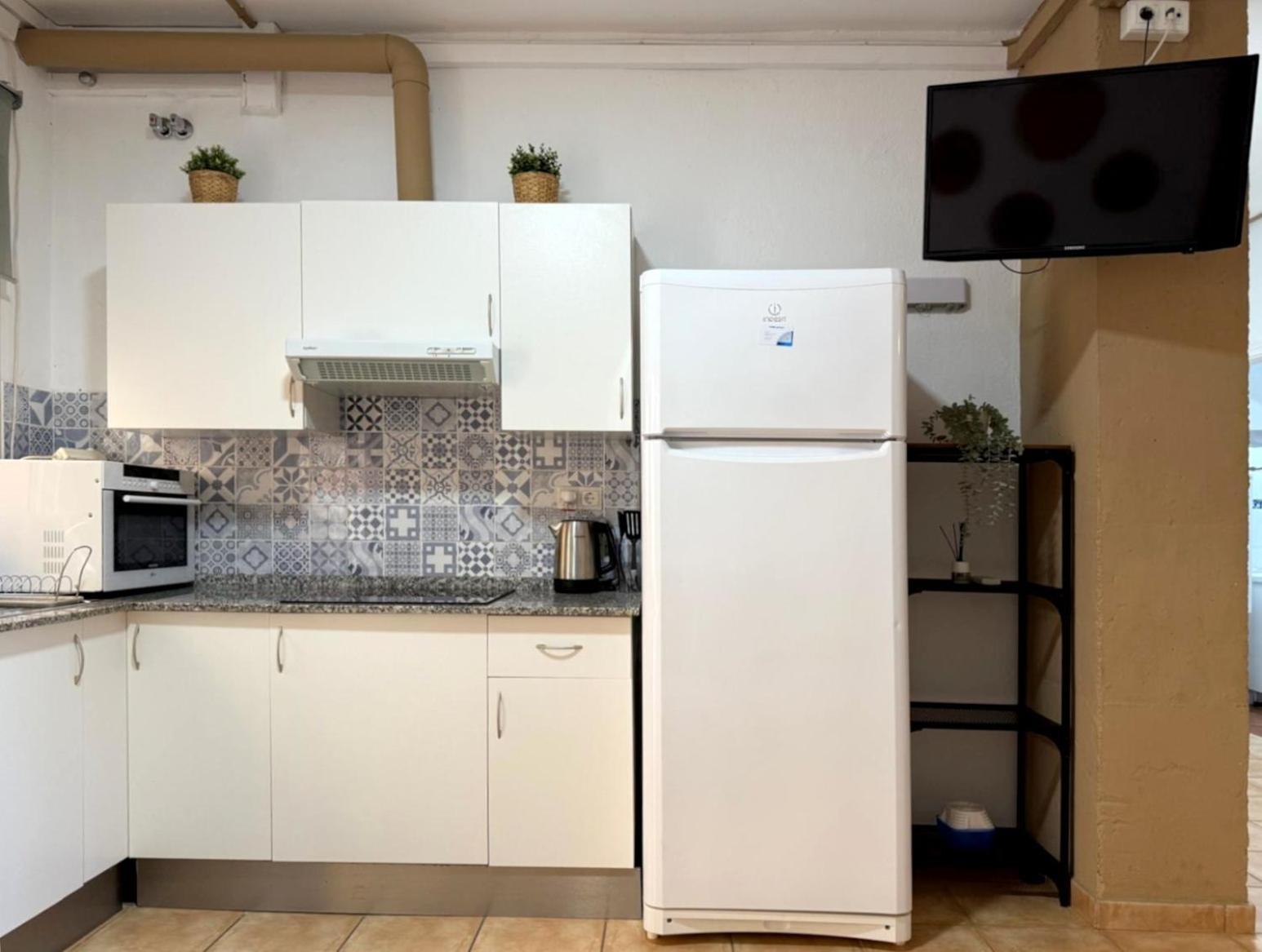 Apartamento Huelin, A 5 Minutos A Pie De La Playa มาลากา ภายนอก รูปภาพ